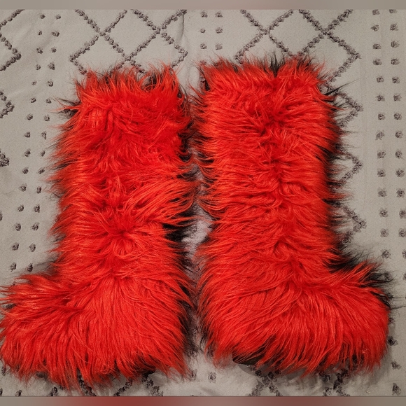 SOLD.    Dollskill Split Fur Boots - Picture 7 of 7